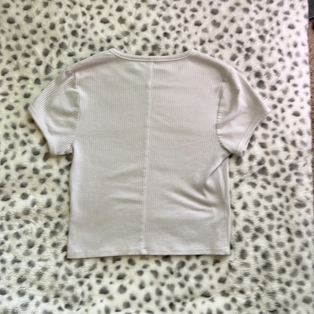 This is a white Arizona jean company, tee shirt size medium. - Picture 2 of 2